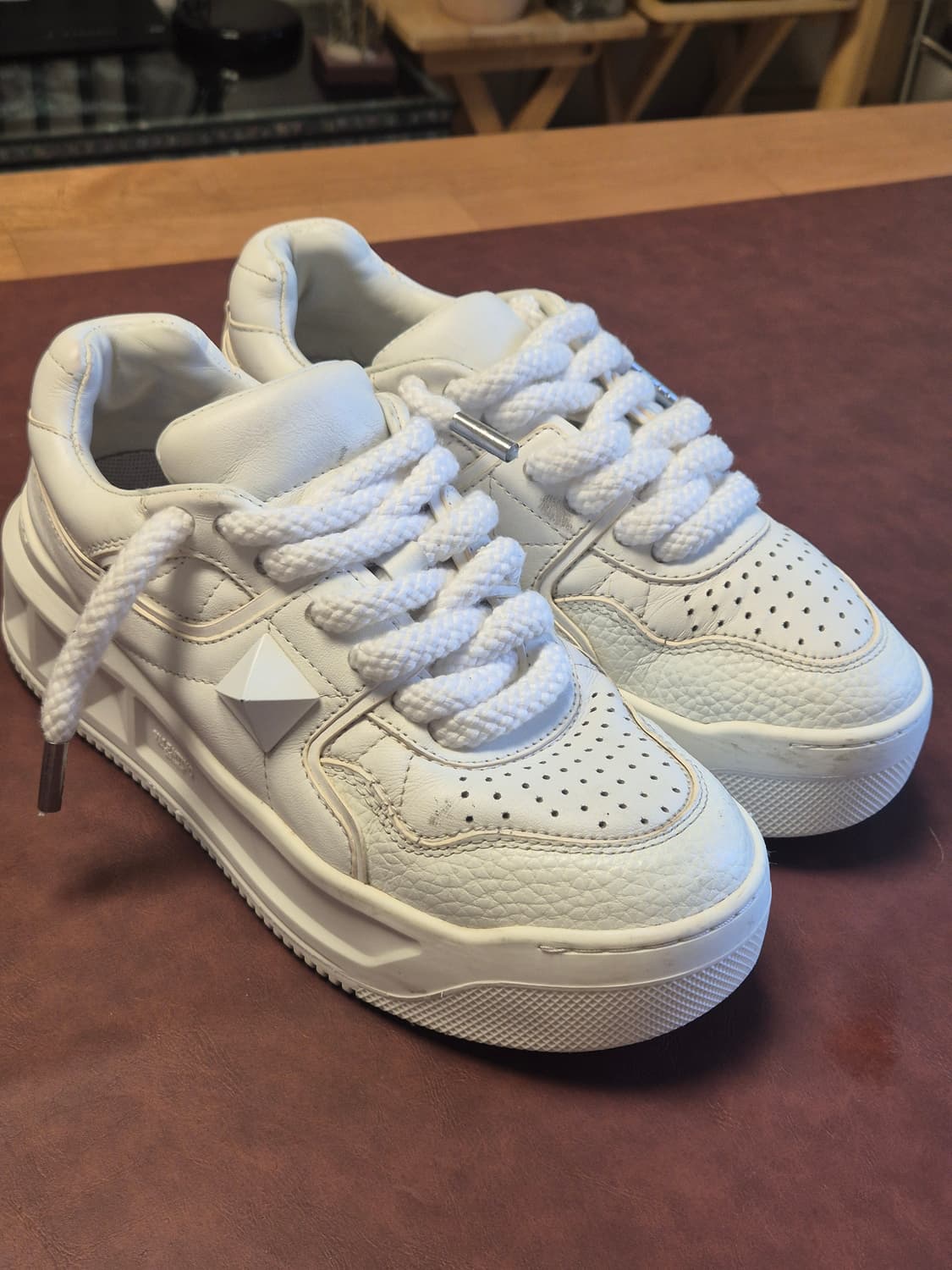 발렌티노 원스터드 240-245(38) 스니커즈  상품이미지7