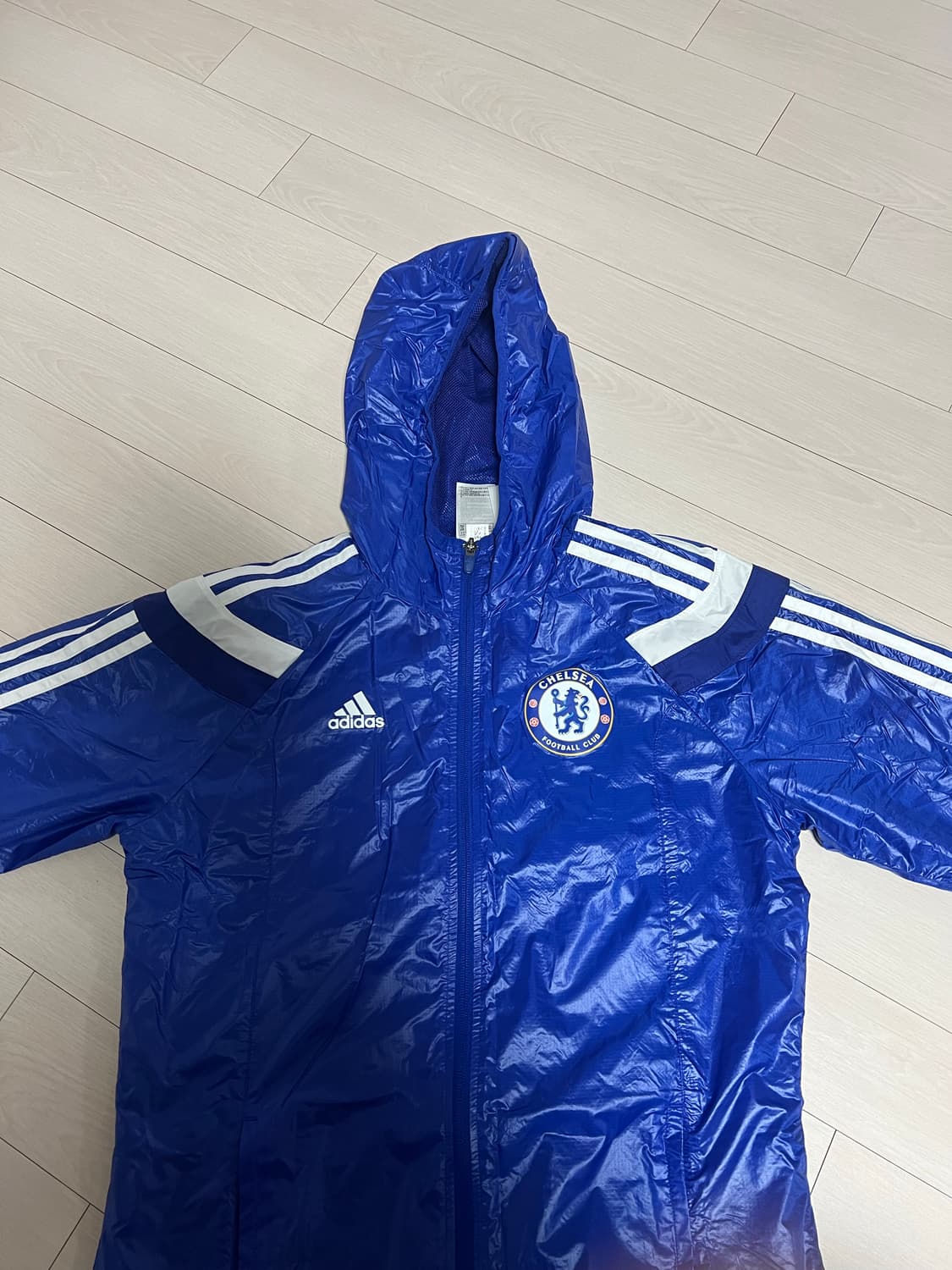 첼시 유광 바람막이입니다 상품이미지3