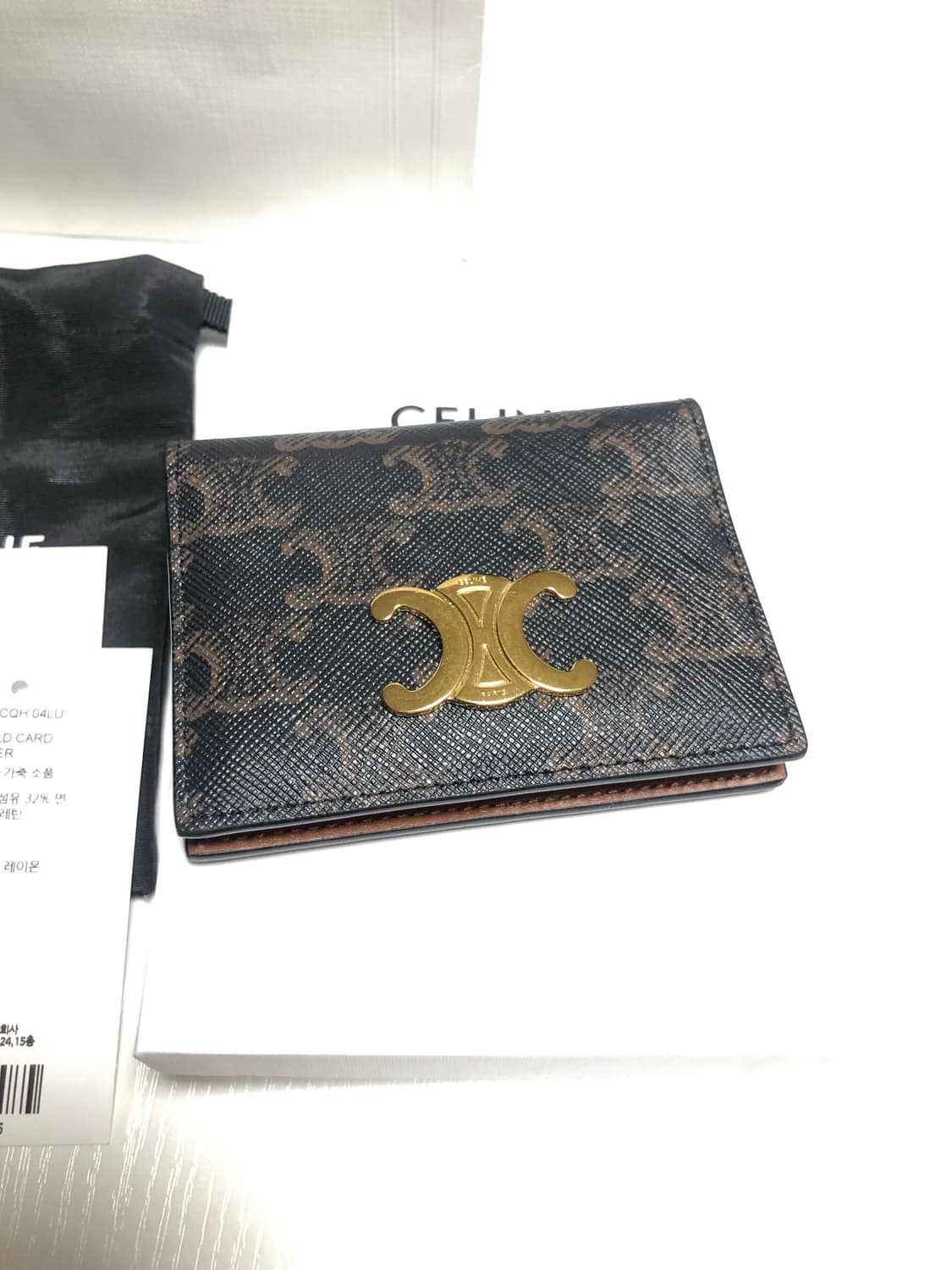 셀린느 트리옹프 카드지갑 새상품급!! 상품이미지4