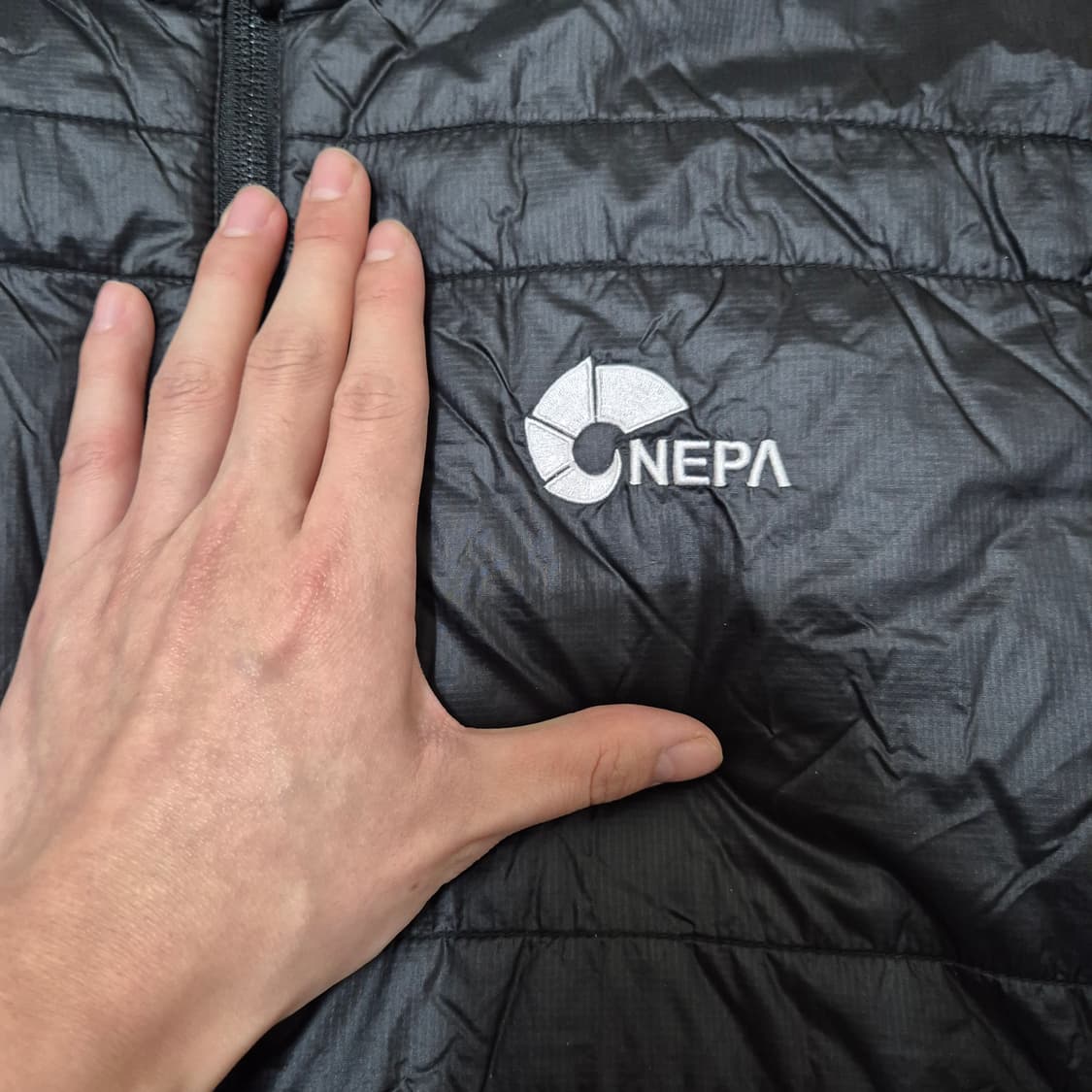 네파 에볼루션 경량패딩 상품이미지5