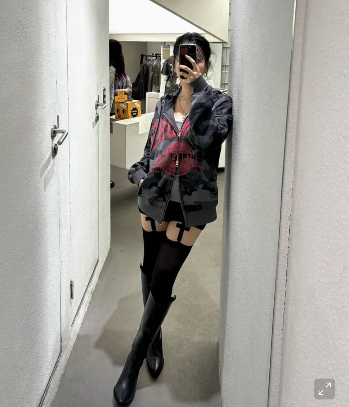 위캔더스 H.O.F ZIPUP HOODIE (B.CAMO) 상품이미지2