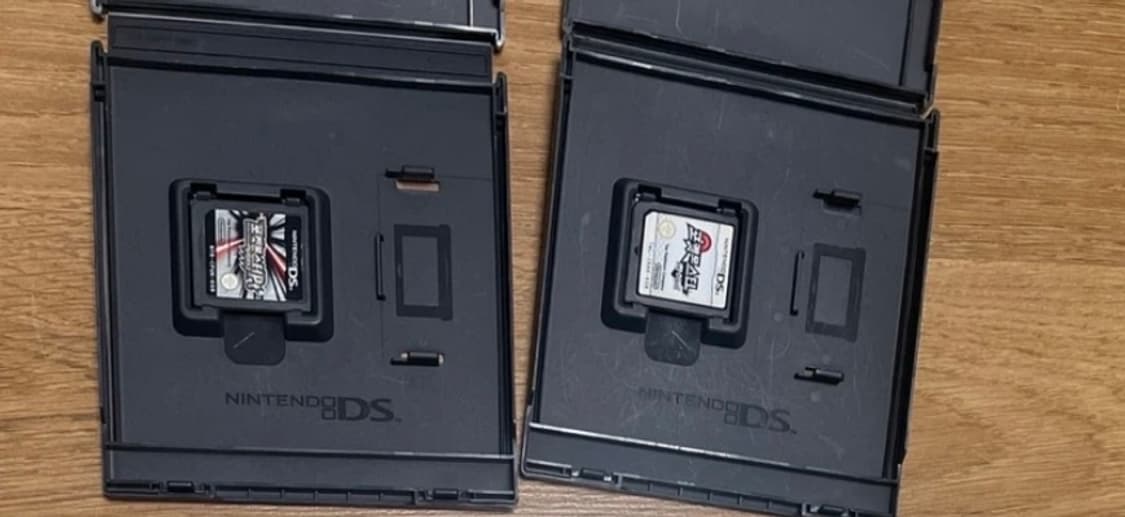 닌테도 ds 기라티나/화이트 상품이미지1