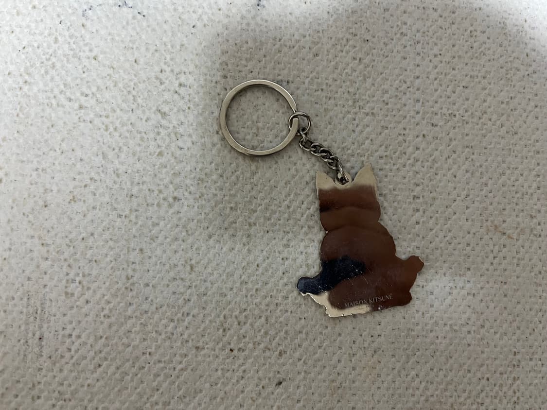 메종키츠네 키링 요가 상품이미지3