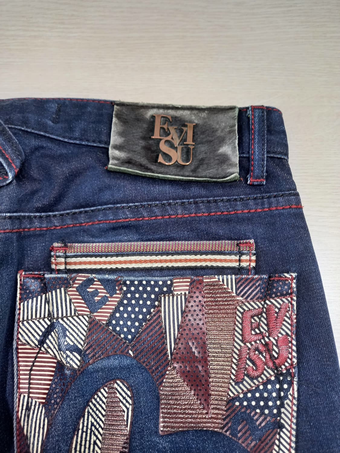 28 EVISU Kor 8포켓 워싱 스판 슬림일자진 28-950 상품이미지5
