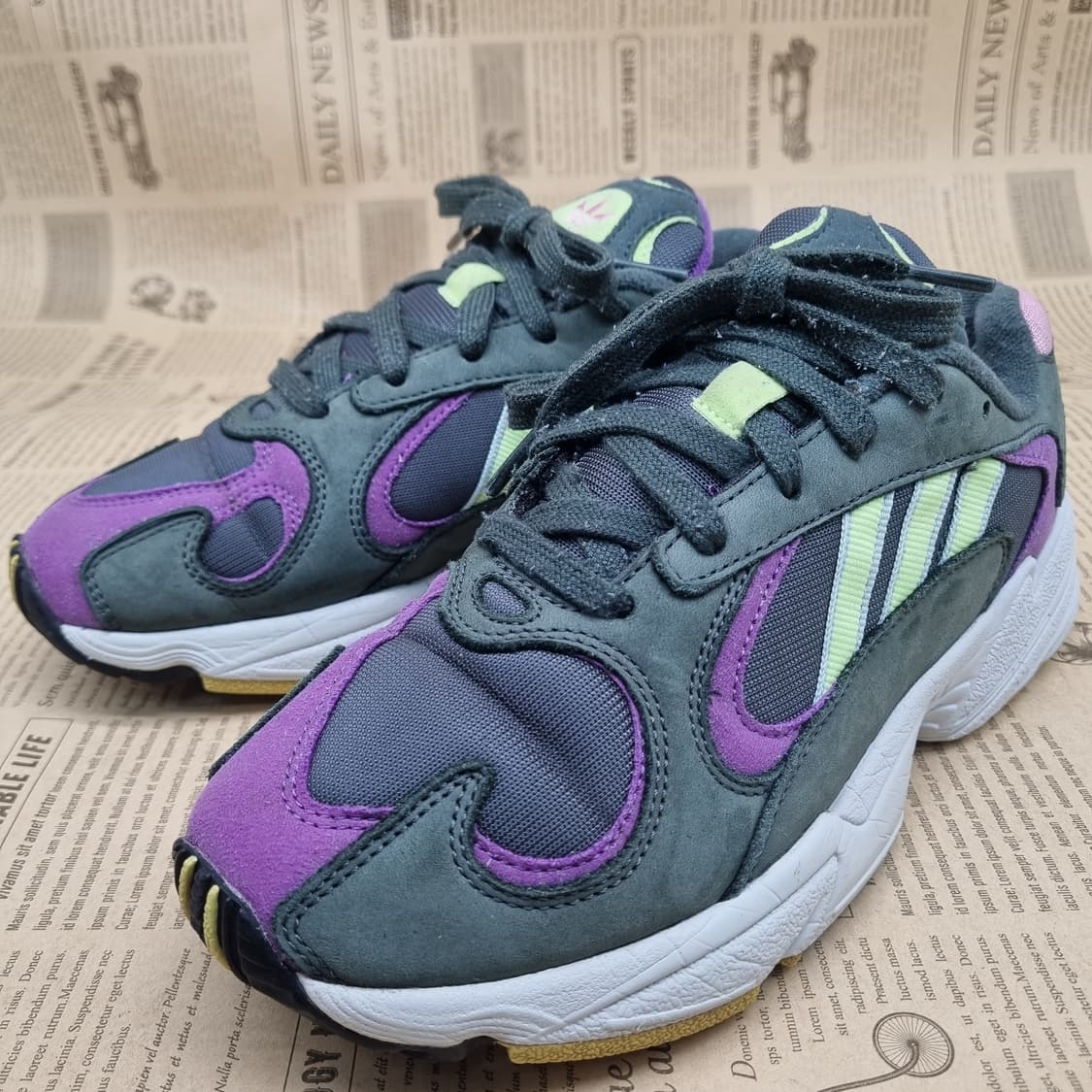 아디다스 Yung-1 레전드아이비 여성운동화235 상품이미지1