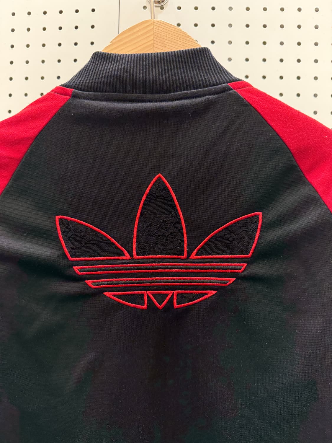 아디다스 오리지널 트랙 자켓 레드 블랙 U1135 상품이미지6