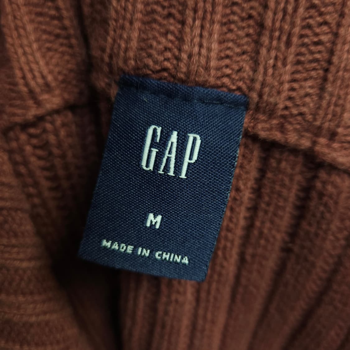 M ) GAP 남성 비대칭 케이블 니트 집업 빈티지 레드 상품이미지4