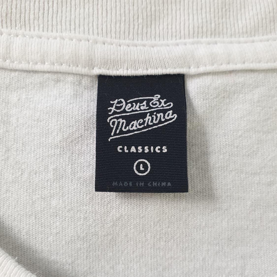 [무료배송] DEUS EX MACHINA 반팔 티셔츠 상품이미지2