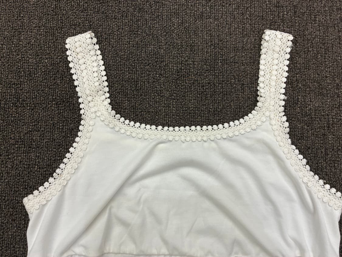 M)Japanese vintage 여성 펀칭 디테일 나시(이염) 상품이미지3