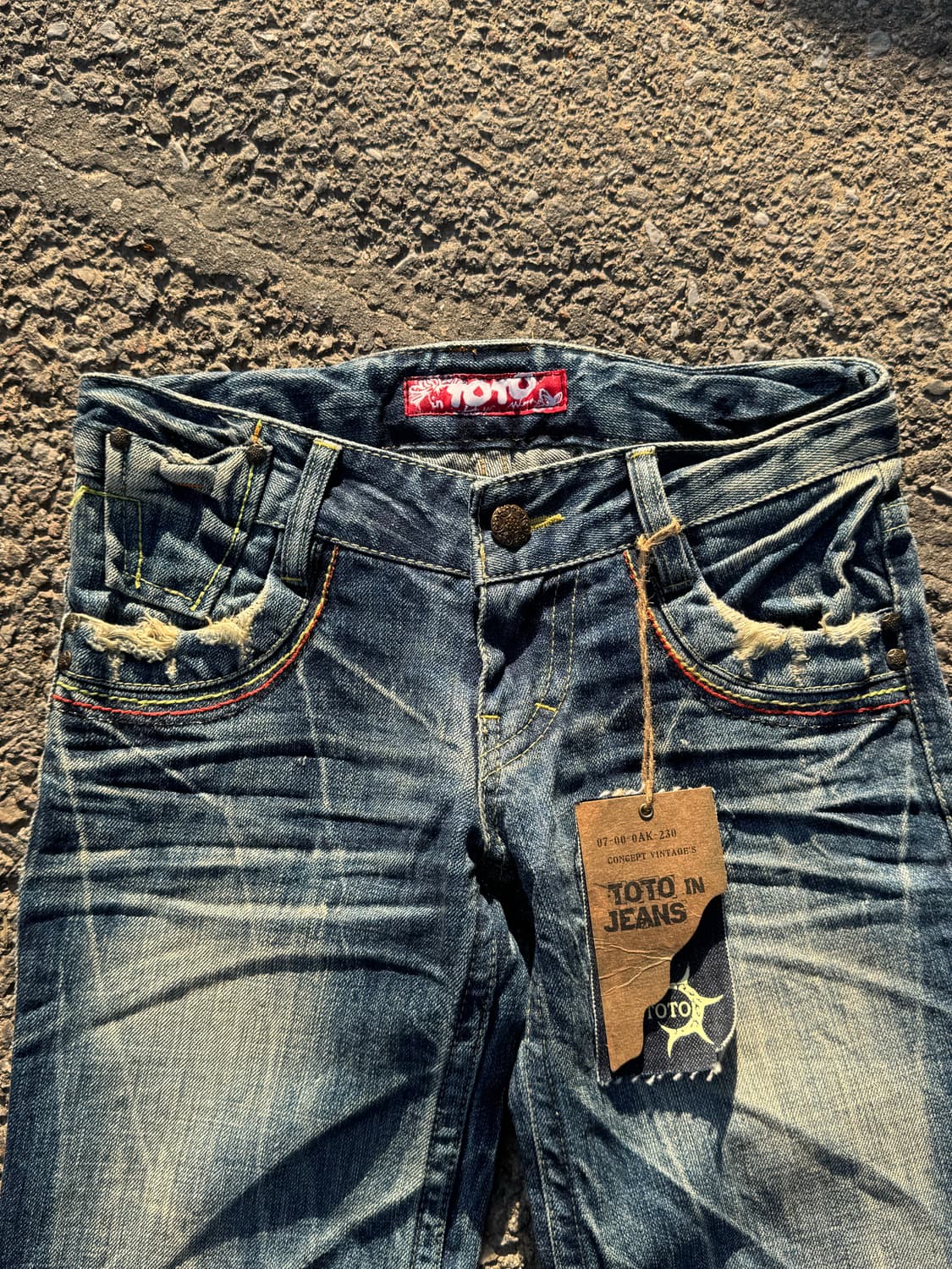TOTO – Wash Boot-cut Denim Pants 상품이미지2