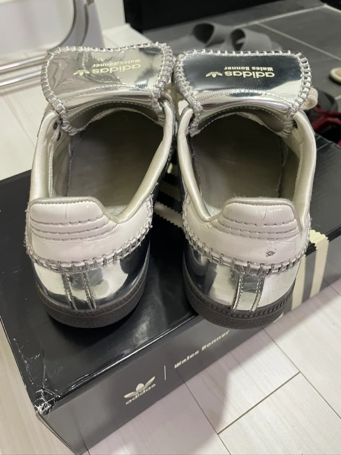 아디다스 웨일스보너 메탈릭실버 255 상품이미지3