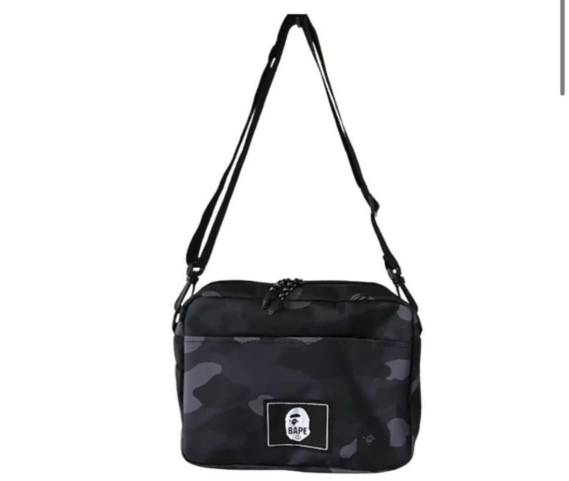 베이프 bape 일본잡지부록 블랙카모 크로스백 상품이미지1