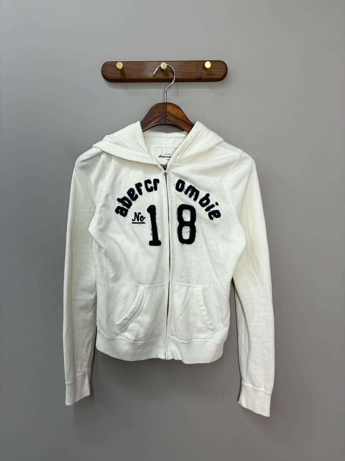 아베크롬비 y2k 아치로고 화이트 후드집업 A3001 상품이미지2