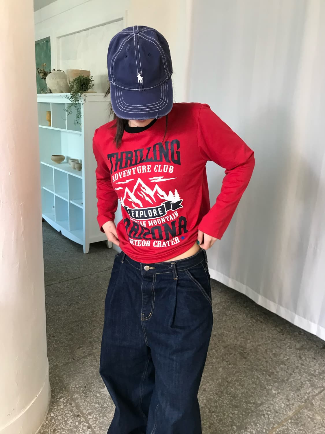 그래픽 레드 티셔츠  상품이미지2