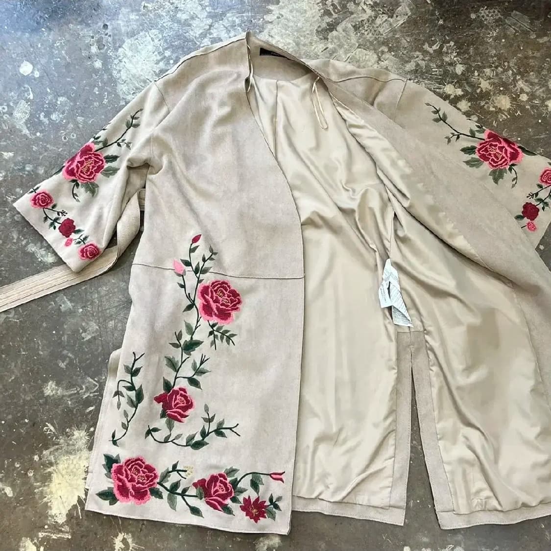 M) zara 자라 장미 자수 스웨이드 로브 코트 상품이미지6