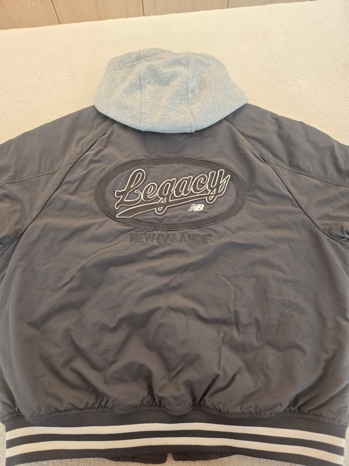 뉴발란스 레거시 후드 바시티 야구점퍼 S 상품이미지8