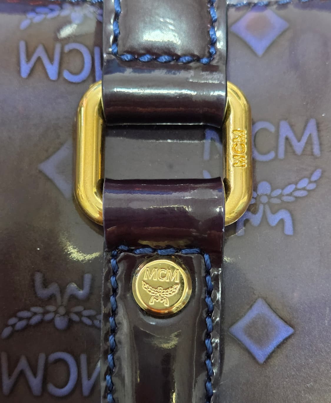 MCM 비세토스 에나멜 토트백 상품이미지7