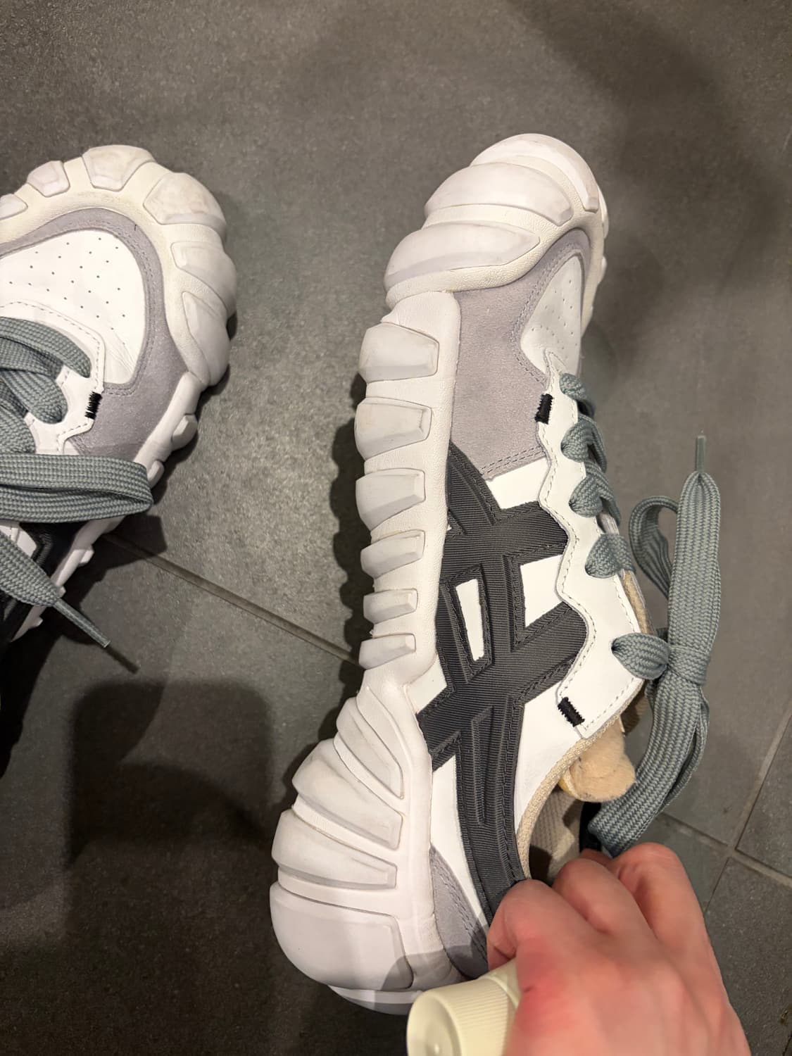 오니츠카 타이거 덴티그레 LS 화이트 그래파이트 그레이 265 상품이미지6