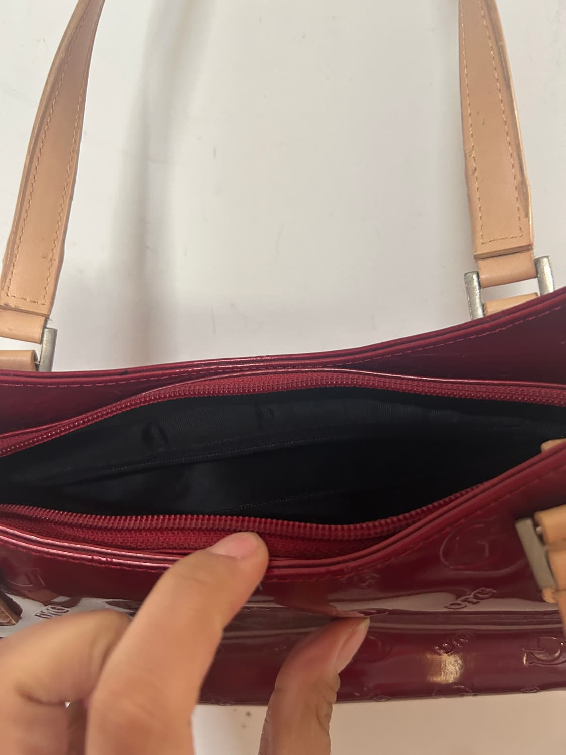 게스 숄더백  상품이미지3