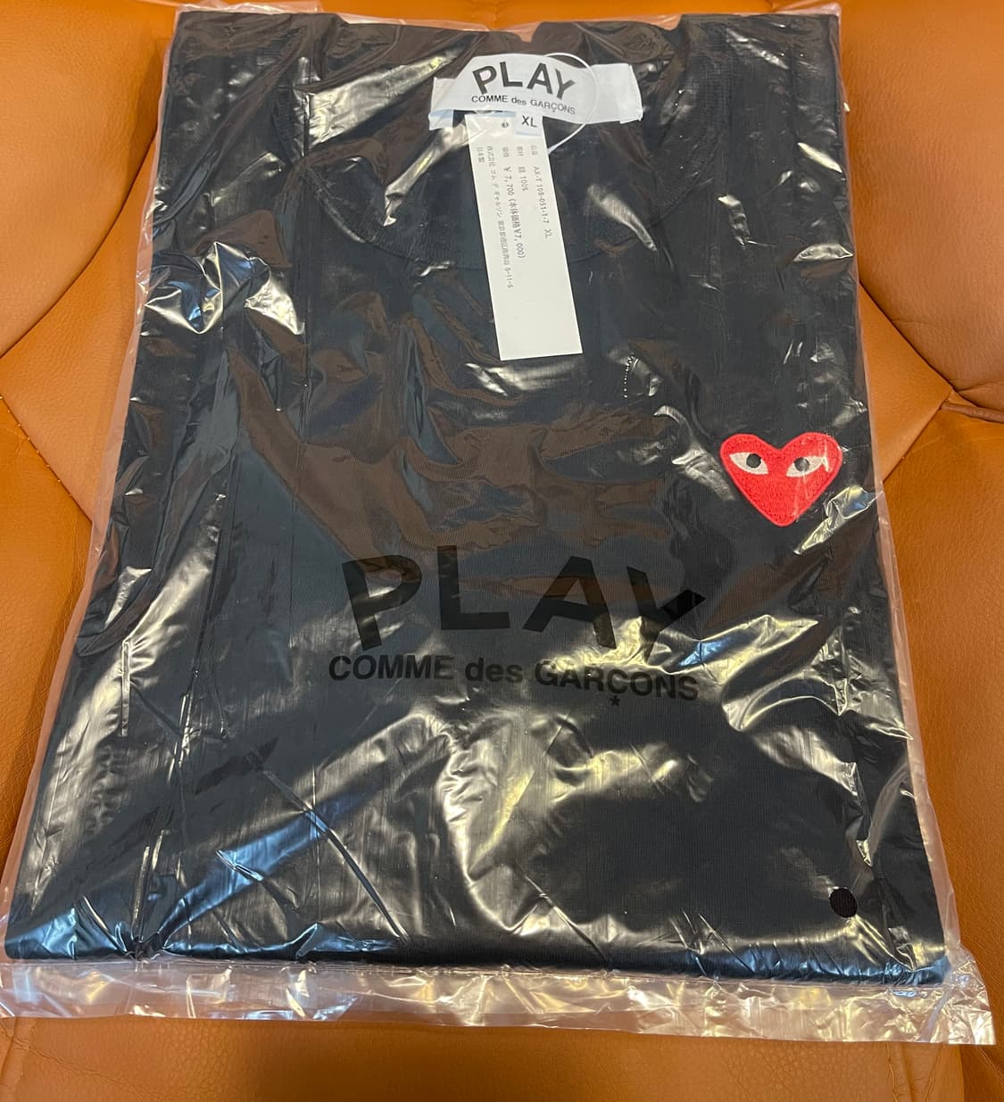 꼼데 하트 반팔티 XL블랙(새상품/정품) 상품이미지1