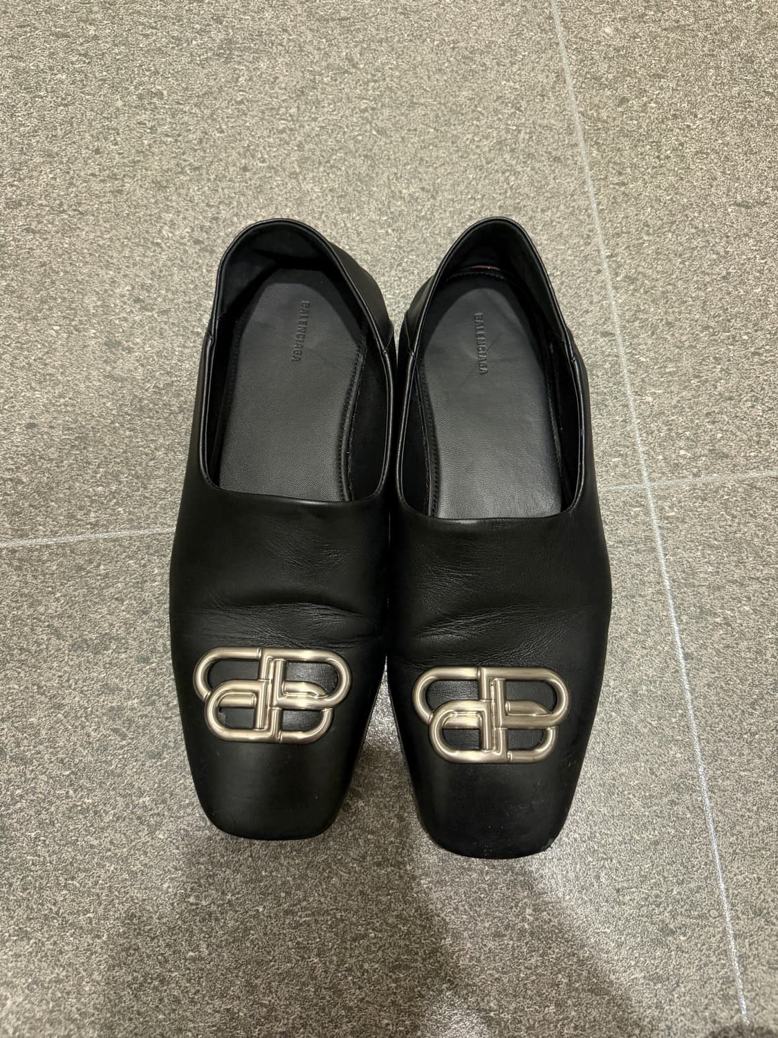 발렌시아가 BB로퍼  상품이미지2