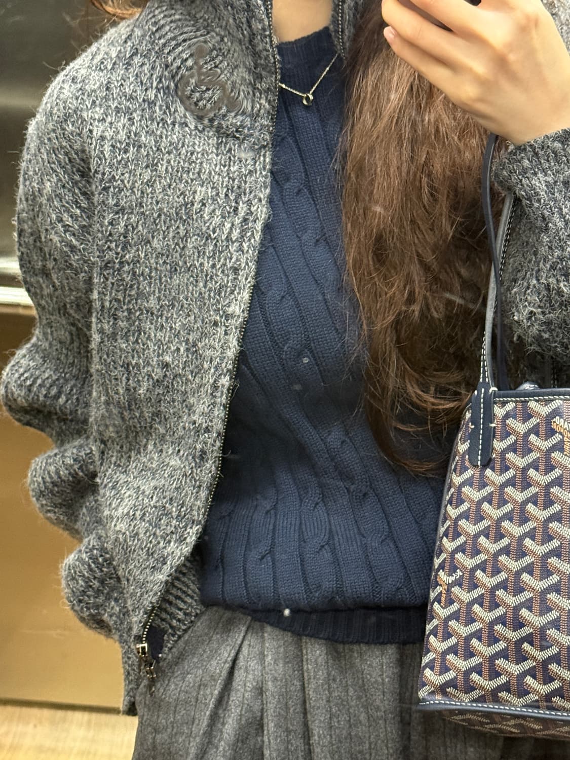 더일마 로해웨이브 니트집업 다크네이비 상품이미지1