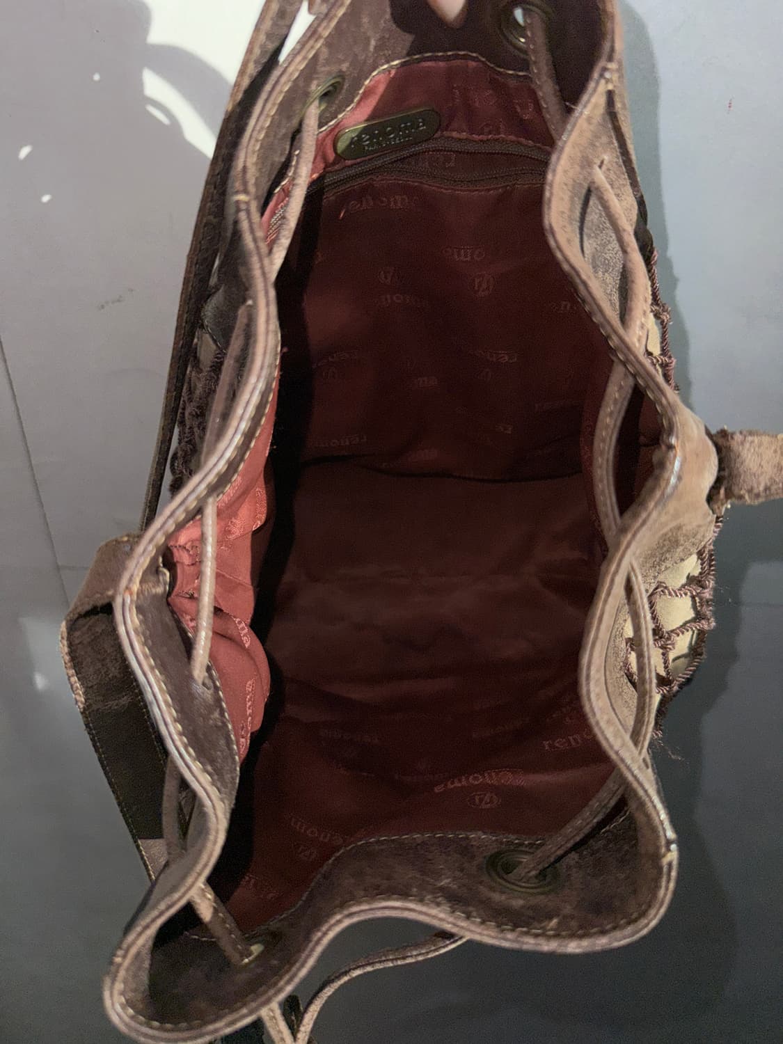 Renoma brown net drawstring cross bag 상품이미지8
