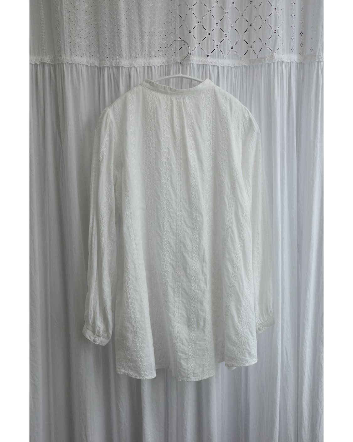 Lace button blouse 상품이미지2