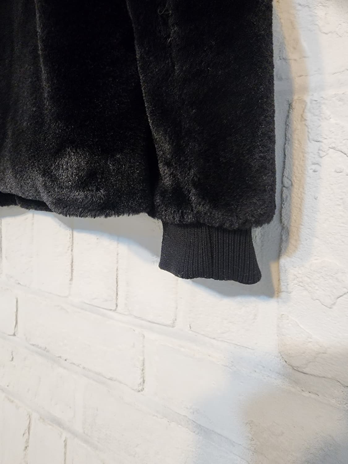 디스커버리 블랙 퍼 자켓 상품이미지5