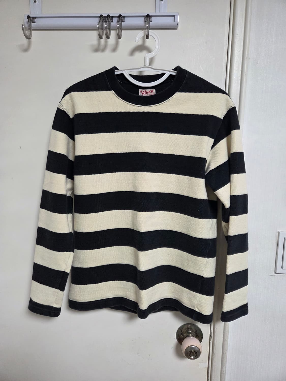 리얼맥코이 부코 스프라이트 스웨터 상품이미지1