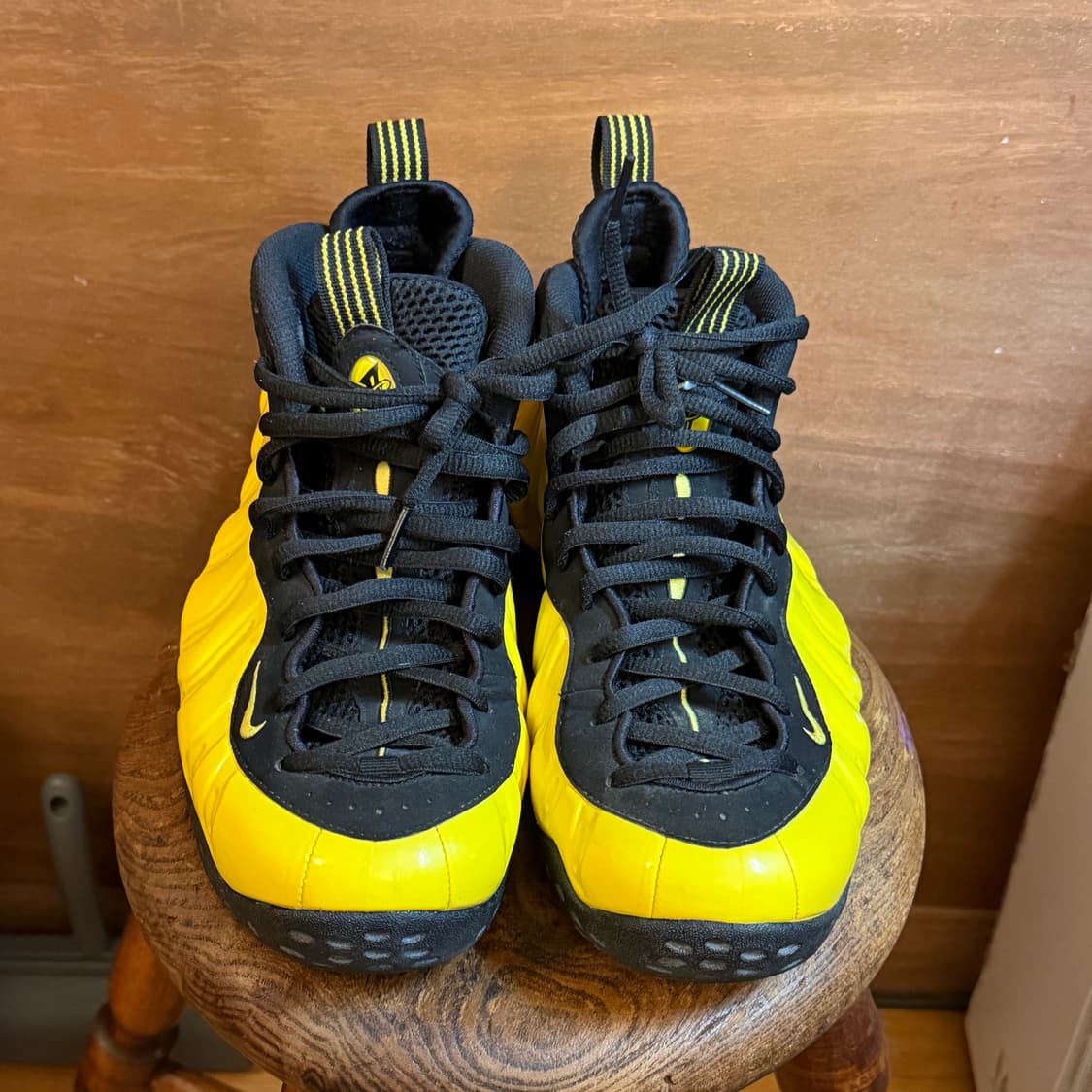 Nike 나이키 에어 폼포짓 원 우탱 옵틱 옐로우 상품이미지4