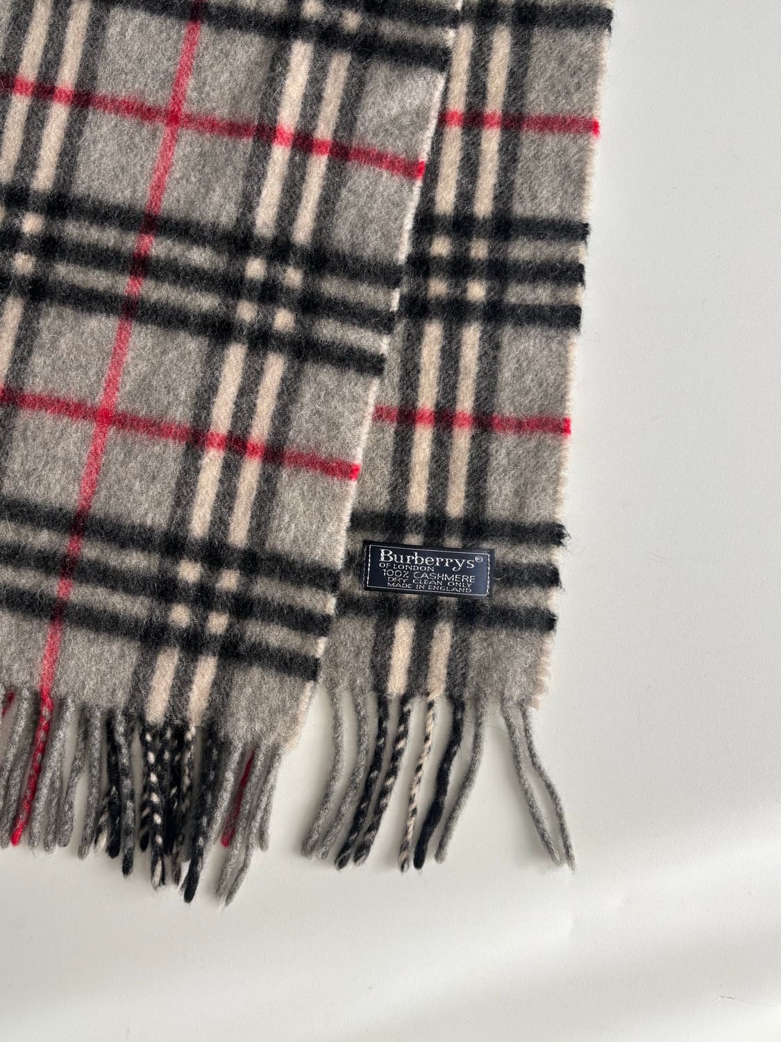 Burberry 버버리 그레이 노바체크 캐시미어 머플러 상품이미지3