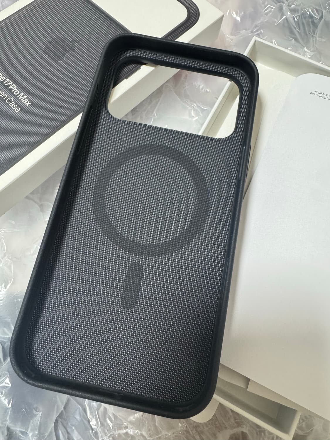 Apple 정품 아이폰 17 pro max 맥세이프 테크우븐 케이스 블랙 상품이미지2