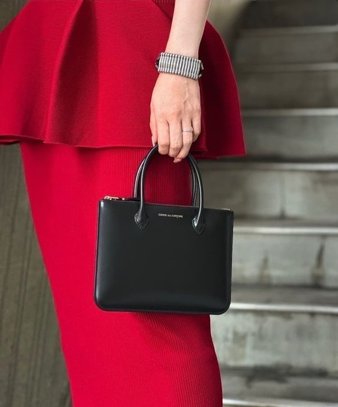 꼼데가르송 25fw 핸들 파우치 라지/블랙 상품이미지3