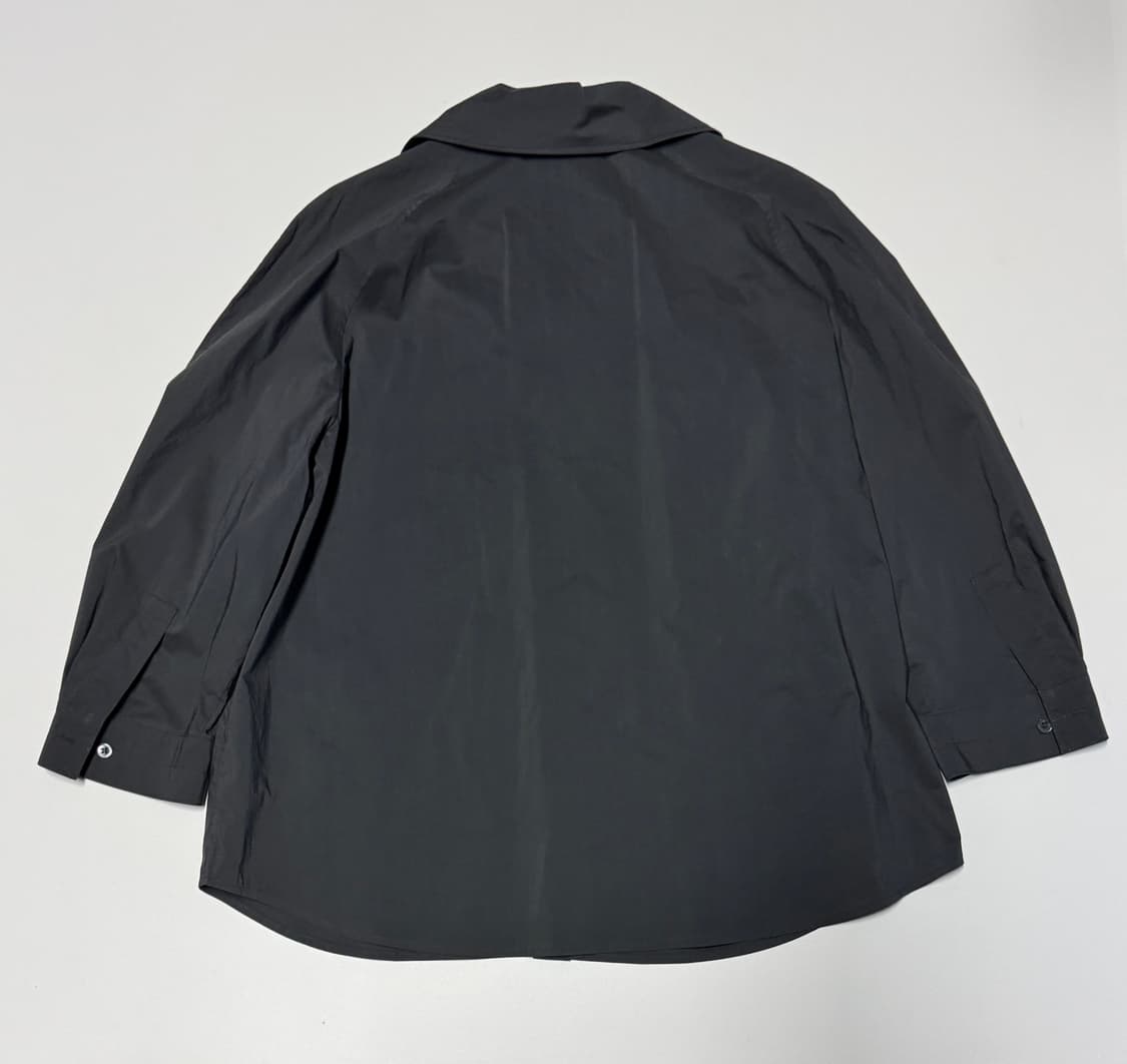 여성 헤지스 hazzys 23년도 포켓 셔츠 카키 상품이미지2