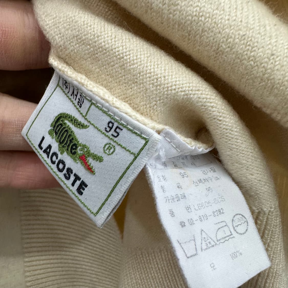 95 라코스테 여자 반폴라 숏 울 니트 상품이미지3