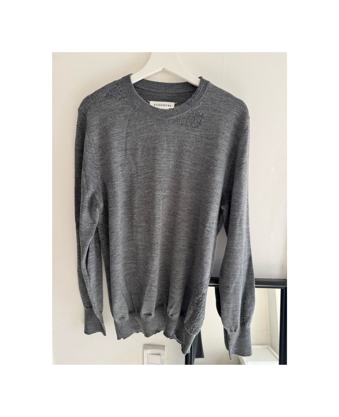 마르지엘라 디스 봉제 니트 상품이미지1