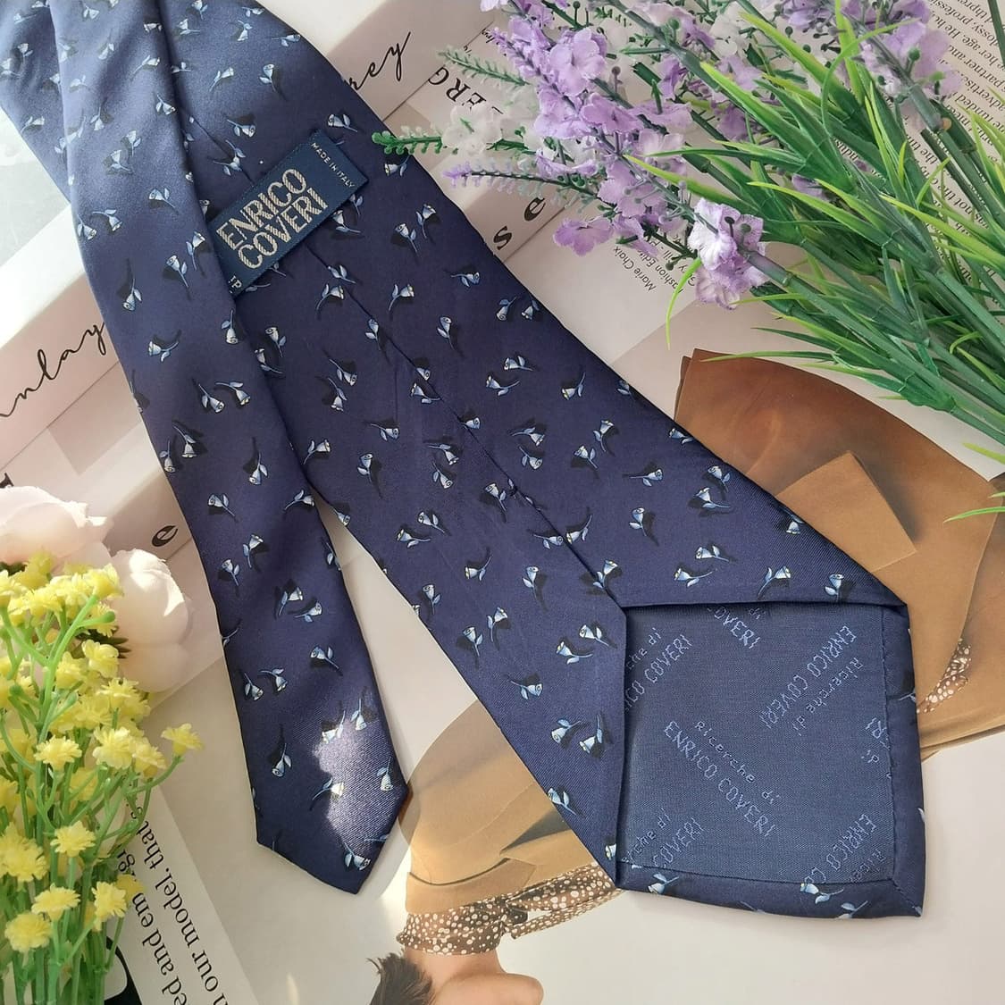 엔리코 코베리 실크 네이비 플라워 넥타이 9.5cm A+등급 K1301
 상품이미지4