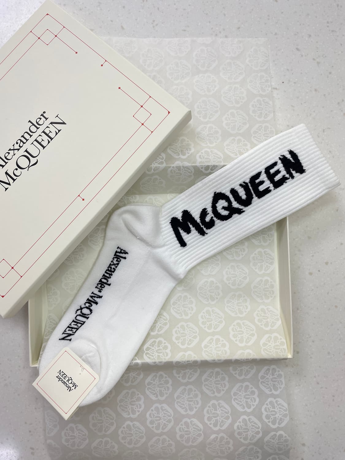 새상품 알렉산더 맥퀸 양말 화이트 삭스 상품이미지2