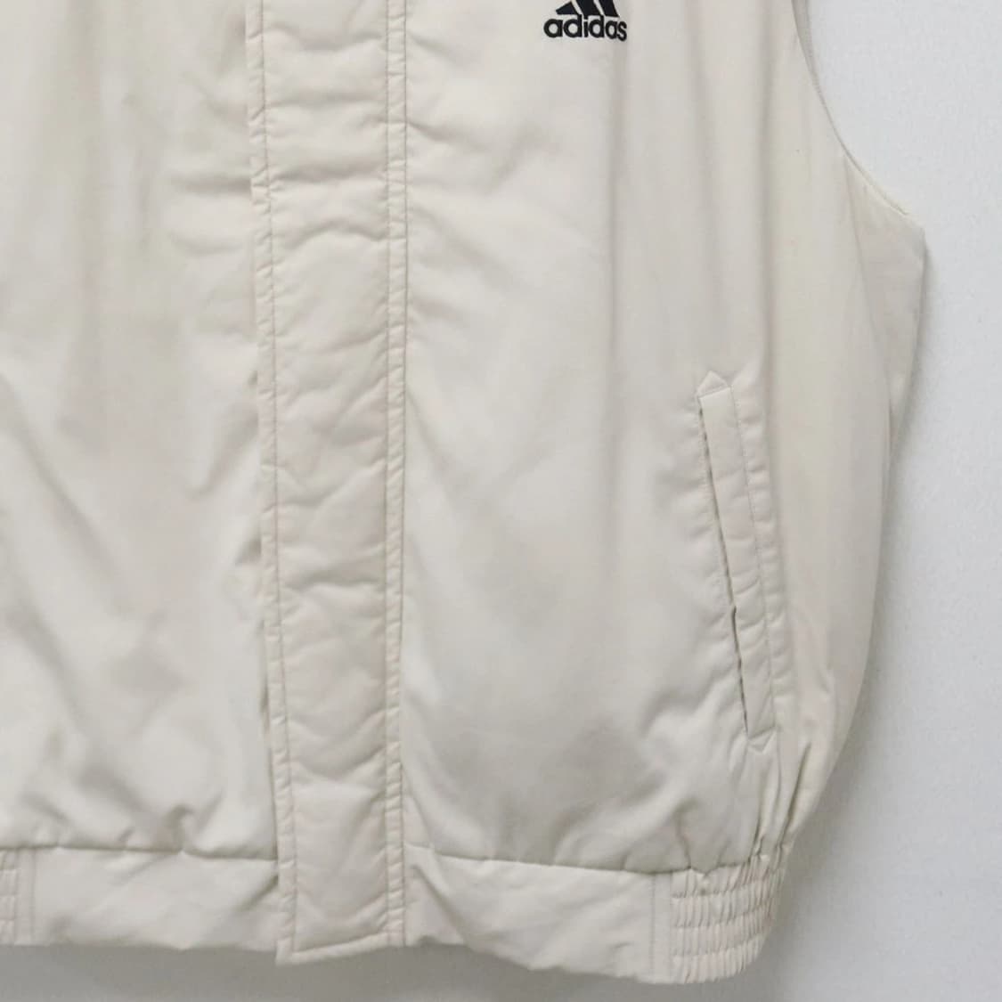 아디다스 라이트 패딩 베스트 63261 상품이미지4