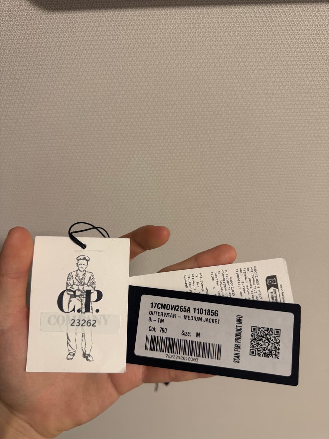 Cp컴퍼니 패딩 상품이미지9