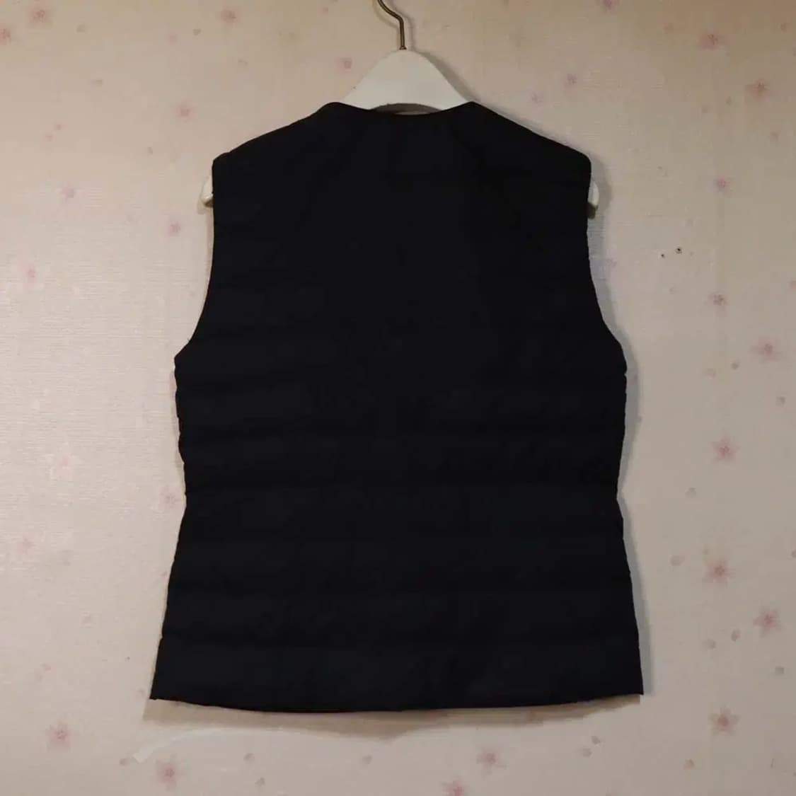 유니클로 여성95 경량패딩조끼 구제렐라fwc574 상품이미지3