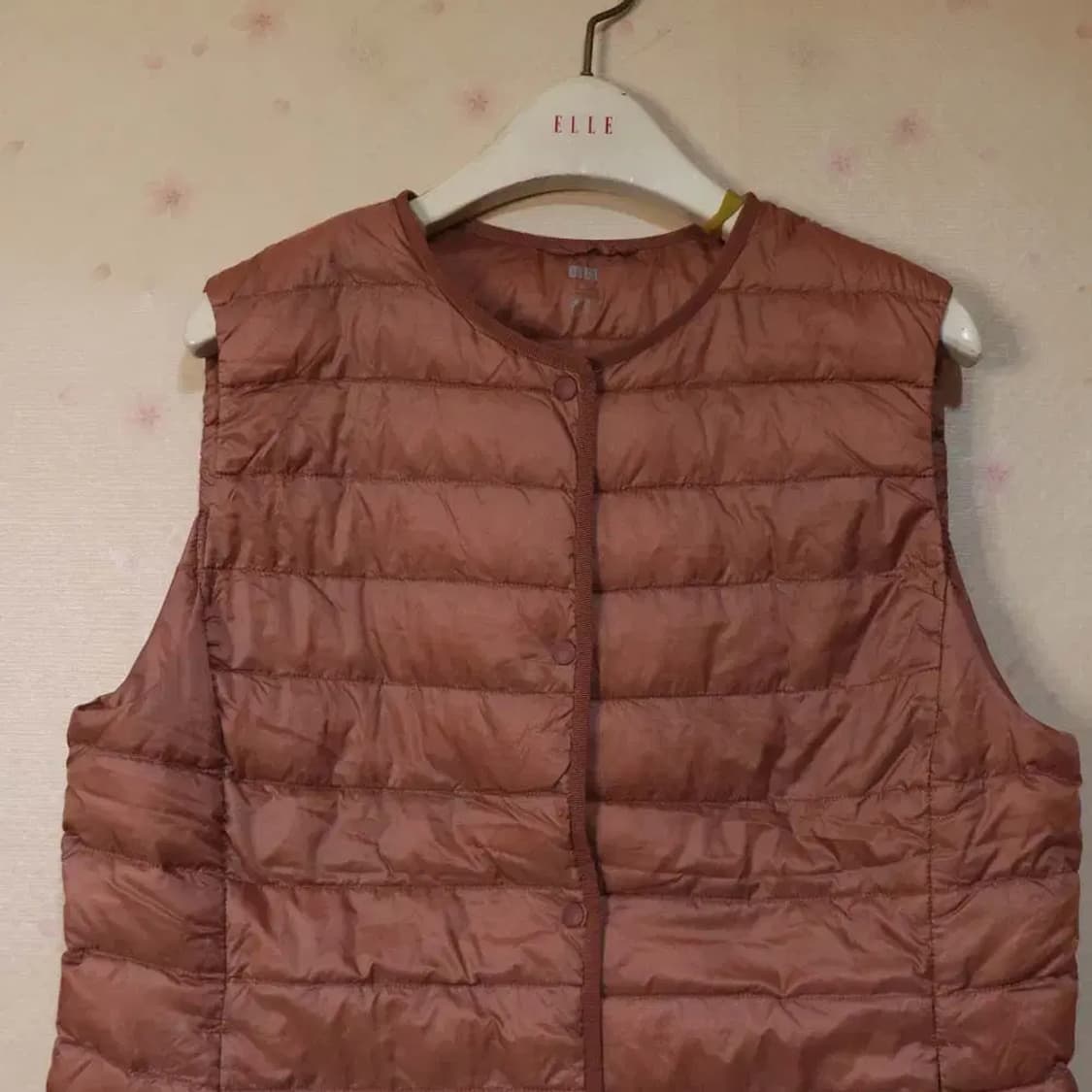 유니클로 여성105 경량패딩조끼 구제렐라wc641 상품이미지2