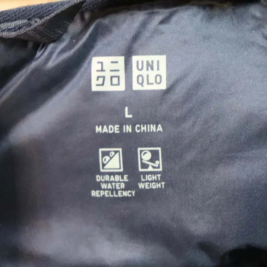 유니클로 여성100 경량패딩조끼 구제렐라wc642 상품이미지4