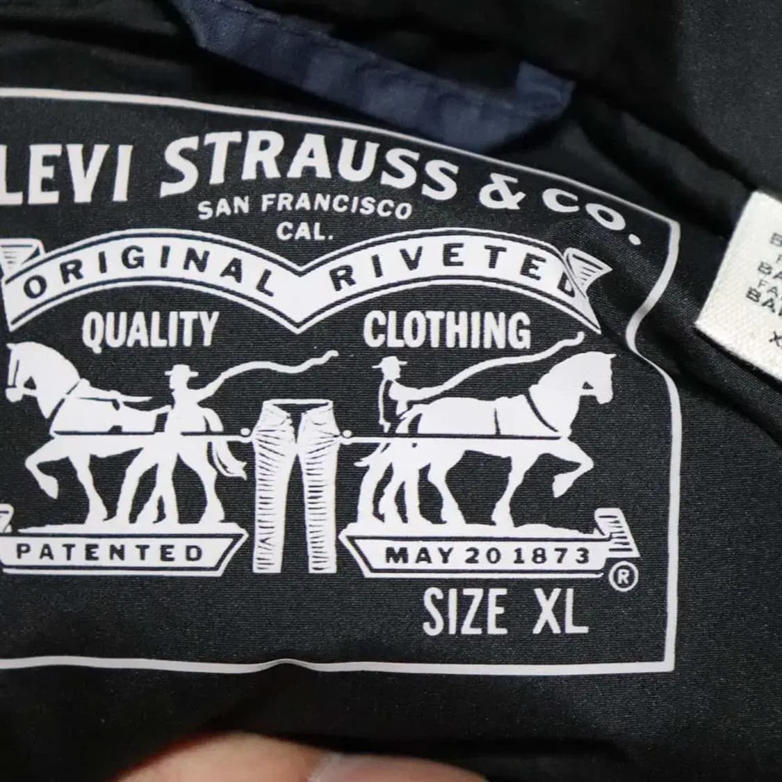 리바이스 남성105 패딩점퍼 구제렐라wc644 상품이미지5