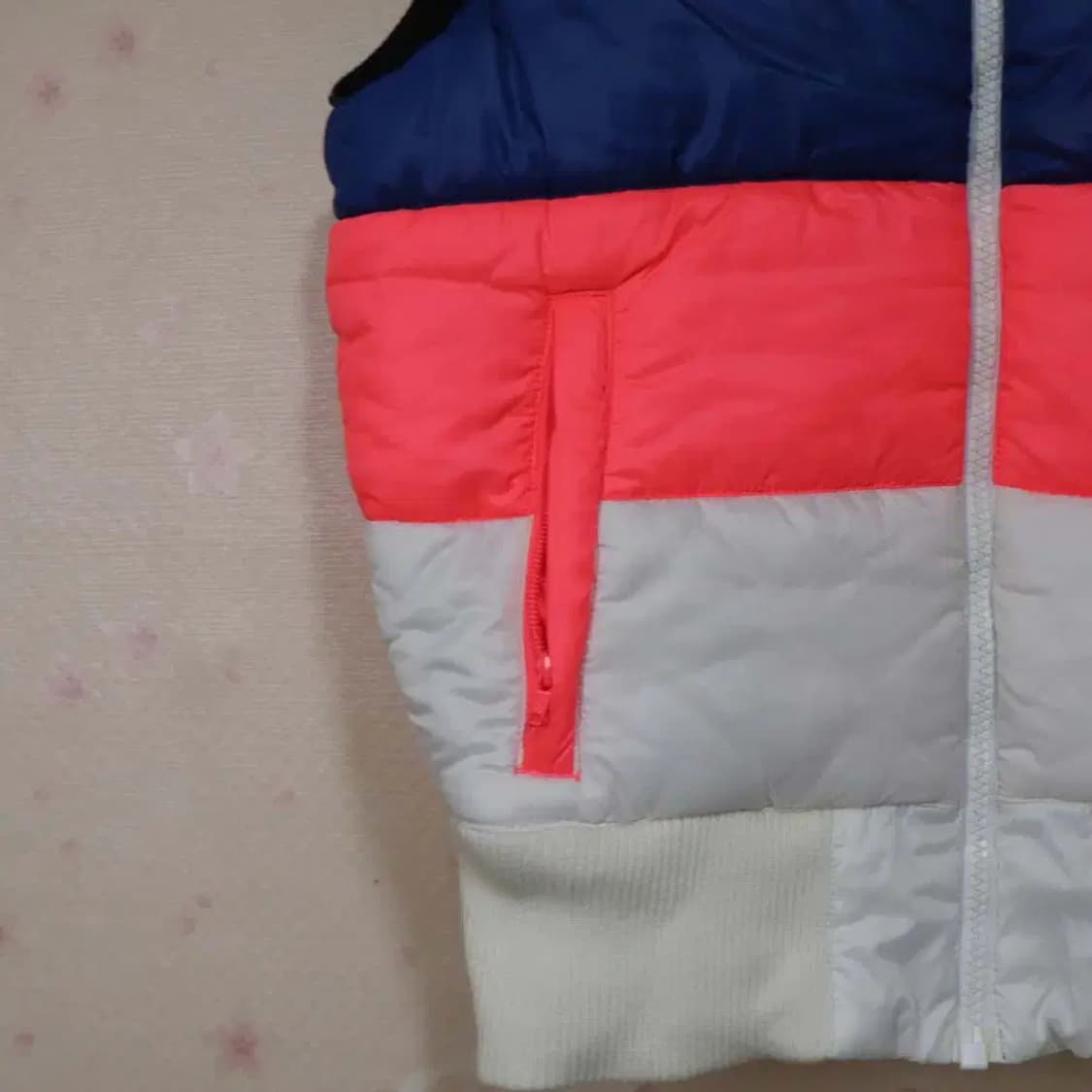 아디다스 여성95 패딩조끼 구제렐라wc662 상품이미지3