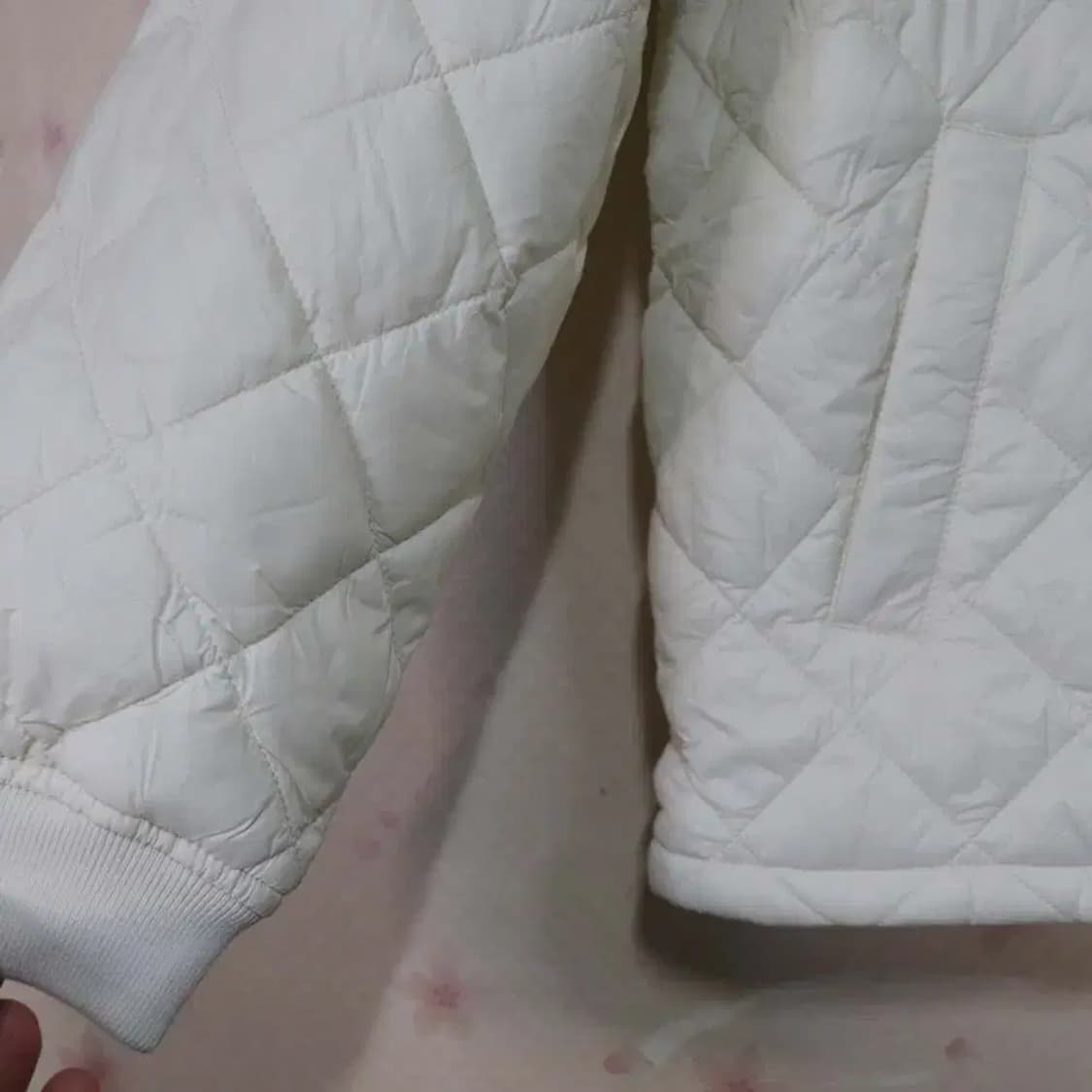 탑텐키즈 아동140cm미사용경량패딩점퍼 구제렐라wc695 상품이미지3
