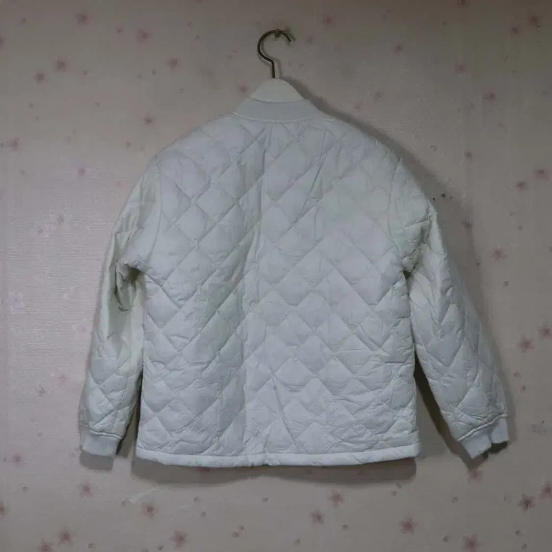 탑텐키즈 아동140cm미사용경량패딩점퍼 구제렐라wc695 상품이미지4