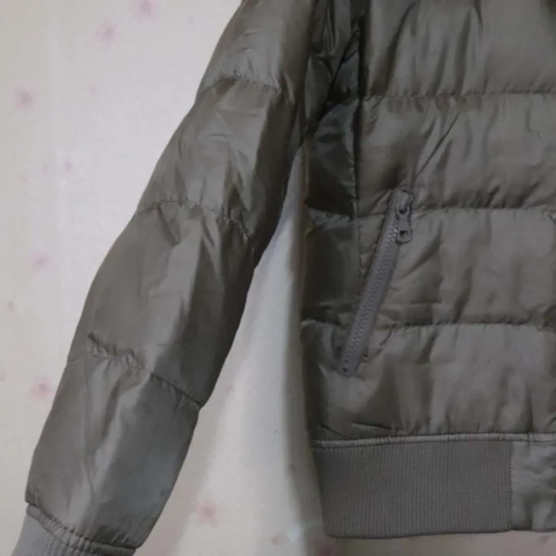 유니클로 여성90 패딩점퍼 구제렐라wc705 상품이미지3