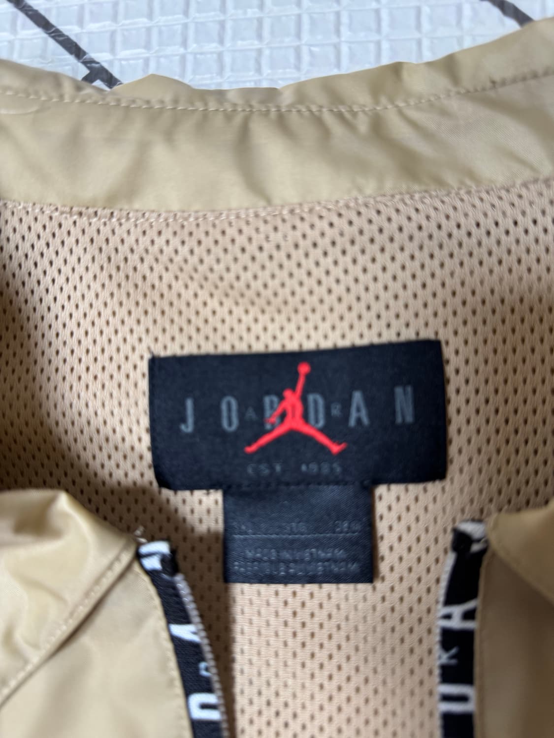 조던 점프맨 바람막이 자켓 3XL 베이지 상품이미지3